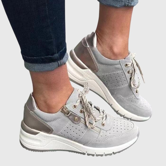 Maddie - All-Day Comfort Sneakers