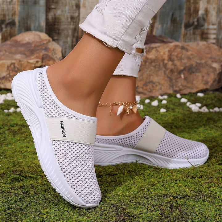 Lily - Slip-On Sneakers in Breathable Fabric