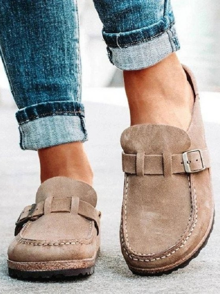 Valencia - Suede Buckle Comfort Clogs