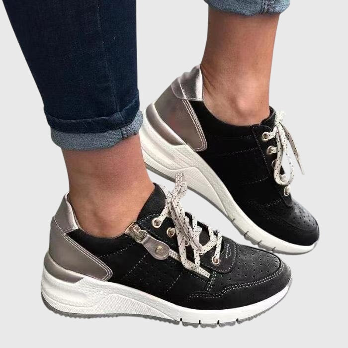 Maddie - All-Day Comfort Sneakers