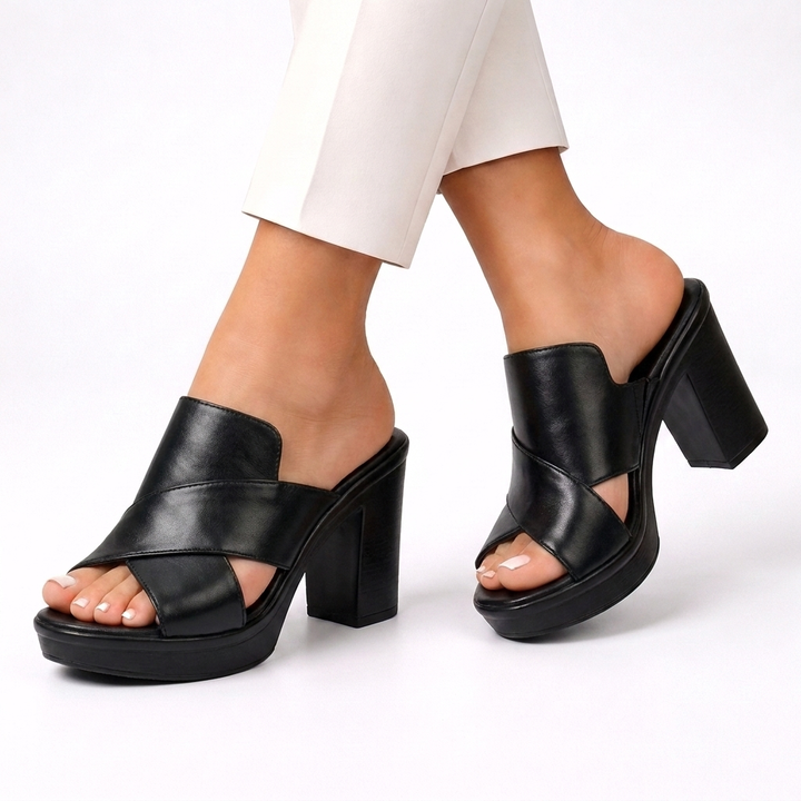 Darcy - Chic and Stylish Sandals