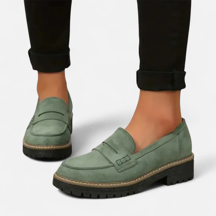 Tracey - Moccasins